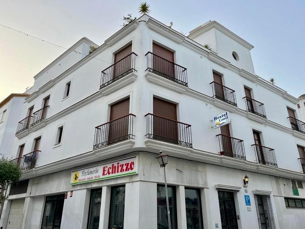קוניל דה לה פרונטרה Hostel Conil מראה חיצוני תמונה