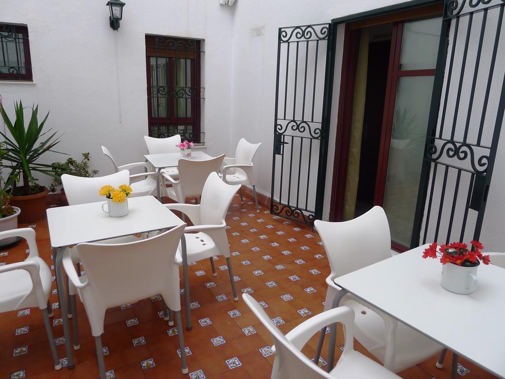 קוניל דה לה פרונטרה Hostel Conil מראה חיצוני תמונה